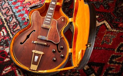 The Gibson Crest: an ES-335 killer?