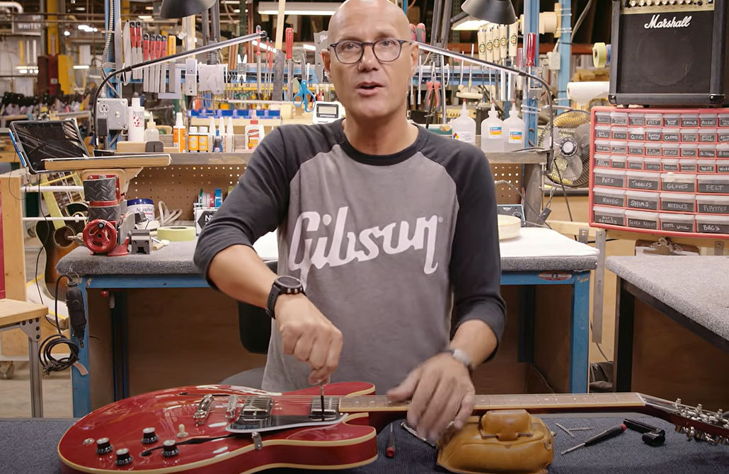 Master Luthier Jim DeCola teachs you how to adjust pickup height for maximum tone.
