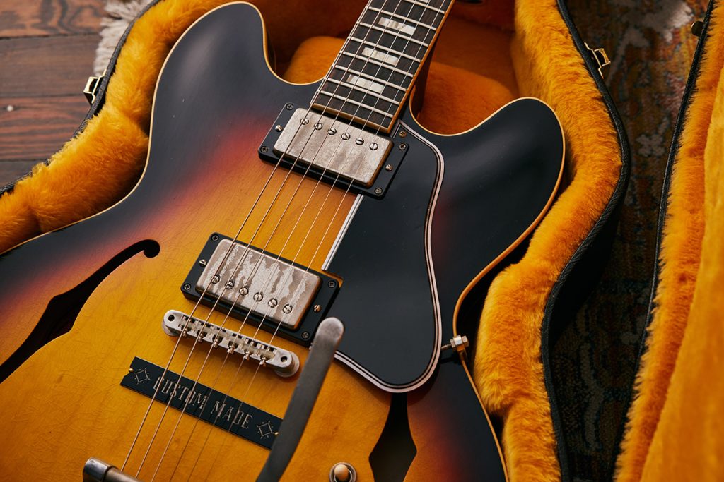 Slash 1963 ES-335 Collector’s Edition guitar