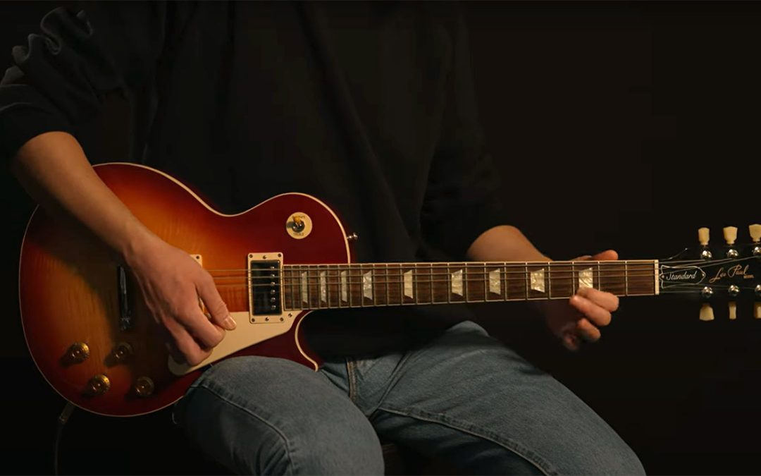 Video: How to Find the Right Frets Faster as a Beginner Guitarist