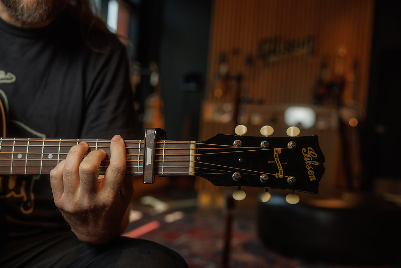 Gibson Thalia capo on a Gibson acoustic guitar